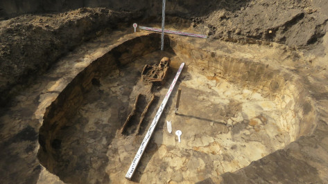 Женское погребение и множество артефактов нашли при раскопках в Воронеже