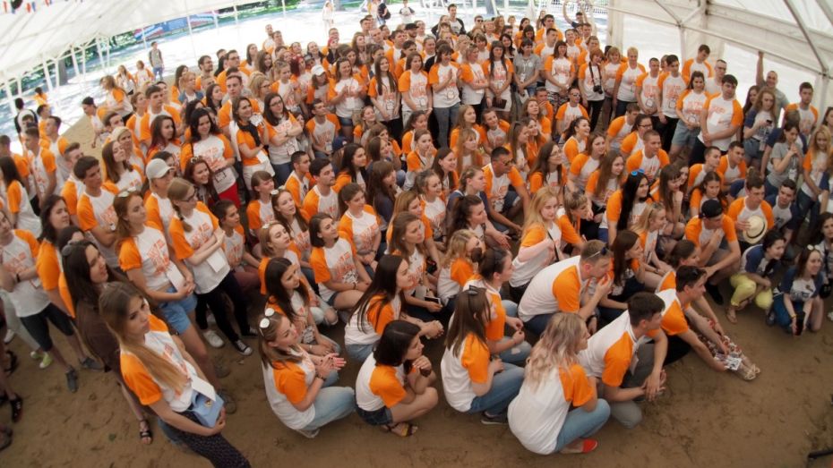 Воронежский «Молгород-2017» собрал 400 юношей и девушек