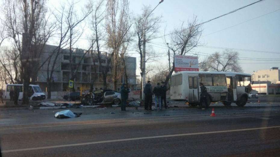 Силовики: попавший в ДТП с 4 погибшими в Воронеже водитель был пьян