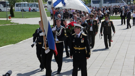 Новоусманские ветераны и школьники побывали на Прохоровском поле