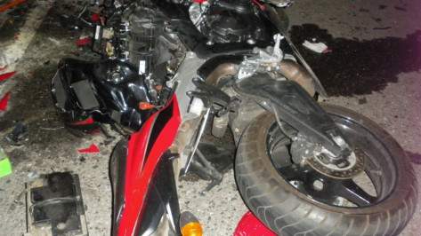 В Воронежской области в ДТП с «ВАЗом» погиб 17-летний мотоциклист
