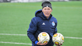 Воронежский «Факел» расстался с тренером Сергеем Волгиным