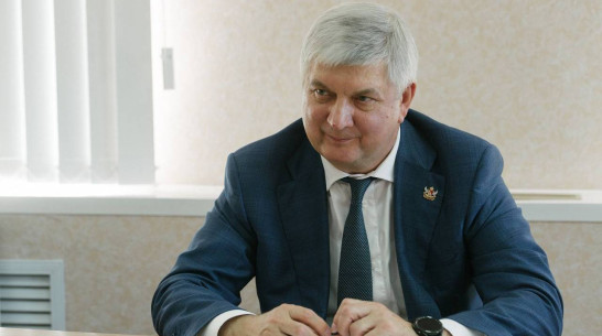 Воронежский губернатор встретился с родителями участников СВО в Бутурлиновском районе