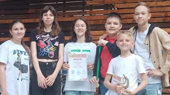 Хохольские школьники стали победителями и призерами межрегионального конкурса о здоровье