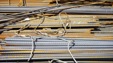 В Воронеже двое безработных украли со стройки арматуру на 3,2 млн рублей