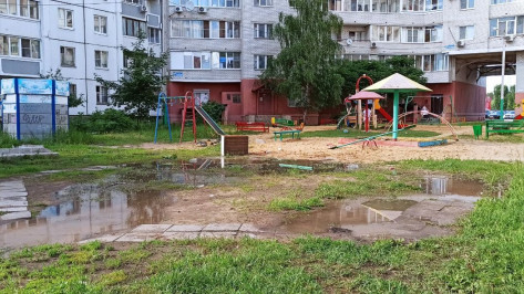 Жители нескольких домов в Северном микрорайоне Воронежа остались без воды из-за аварии