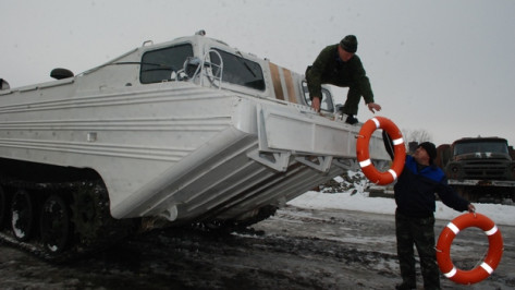 В Кантемировке заранее на случай паводка проверили готовность транспортера 