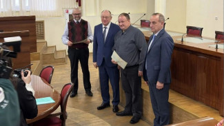Воронежская область делает ставку на интеллект: выпускники базового курса по ИИ получили удостоверения в ВГУ