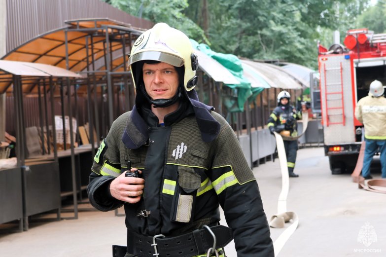 Учения МЧС на рынке 