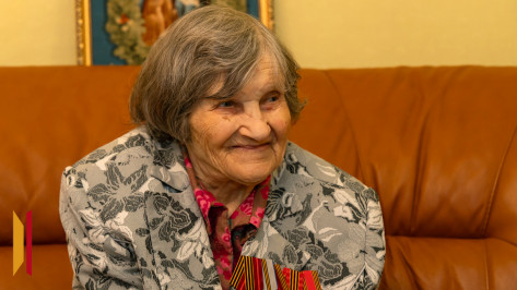 «Господь мне дал прожить столько за то, что я много трудилась»: Анна Кудинова из Воронежа отметила 100 лет