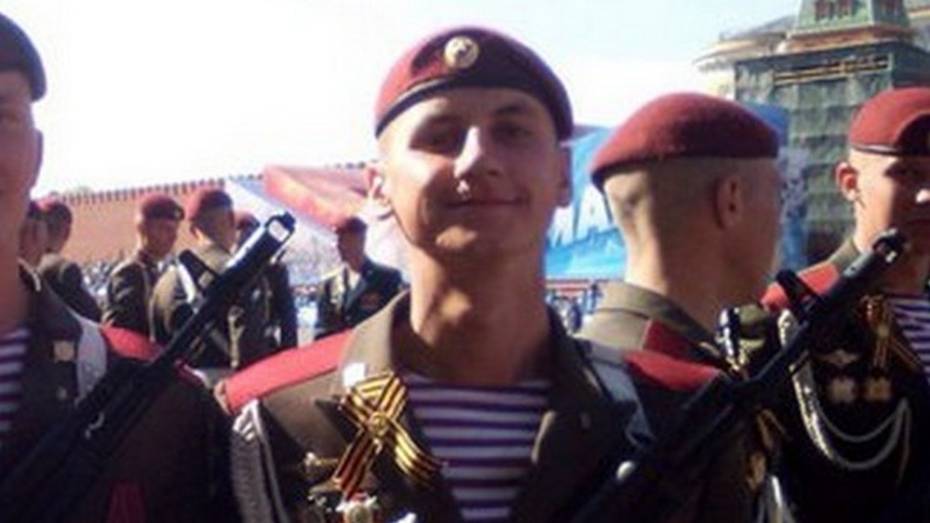 Калачеевец в составе почетного караула участвовал в Параде Победы в Москве