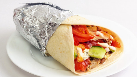 Суд в Воронеже закрыл небезопасный киоск с шаурмой 