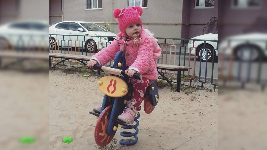 В Верхнемамонском благочинии объявили сбор средств для 3-летней тяжелобольной девочки