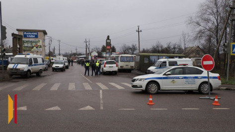 В Воронеже территорию СНТ «Дальние сады» обследовали после подрыва обломков ракеты ATACMS
