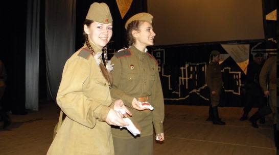 20 жительниц Воронежа будут читать военные письма медсестер 