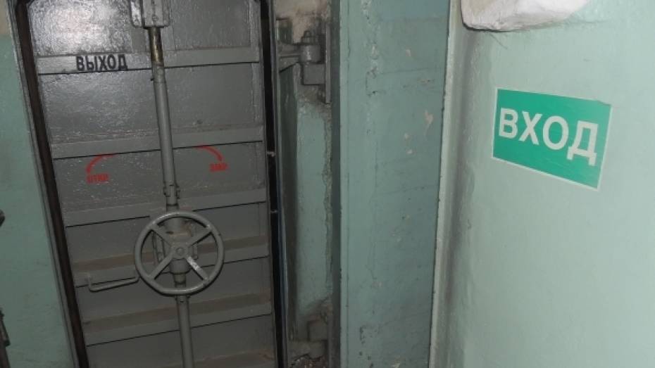 В Нововоронеже коммунальщики устроили подсобку в убежище от радиации 