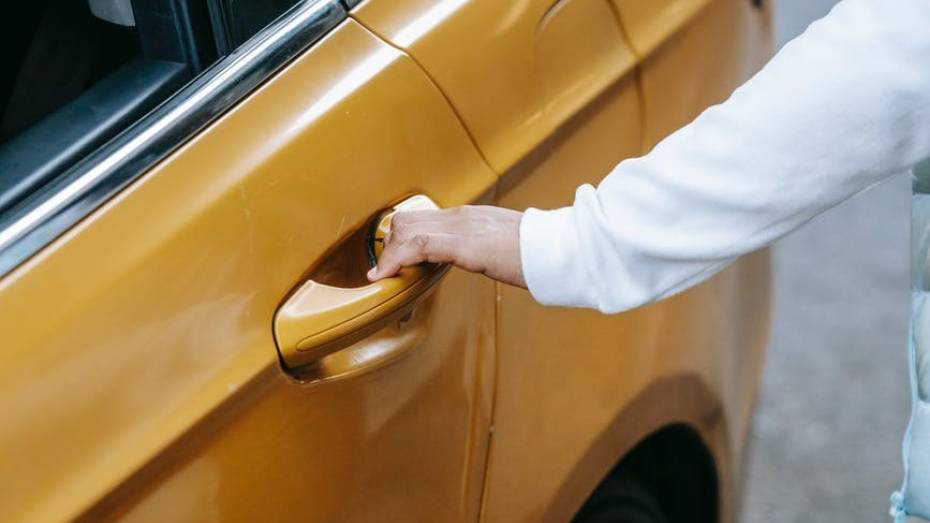 Сервис такси «Ситимобил» объявил о прекращении работы