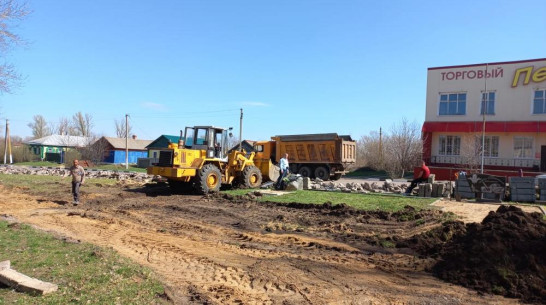 В петропавловском селе Пески начали реконструкцию сквера Воинской Славы