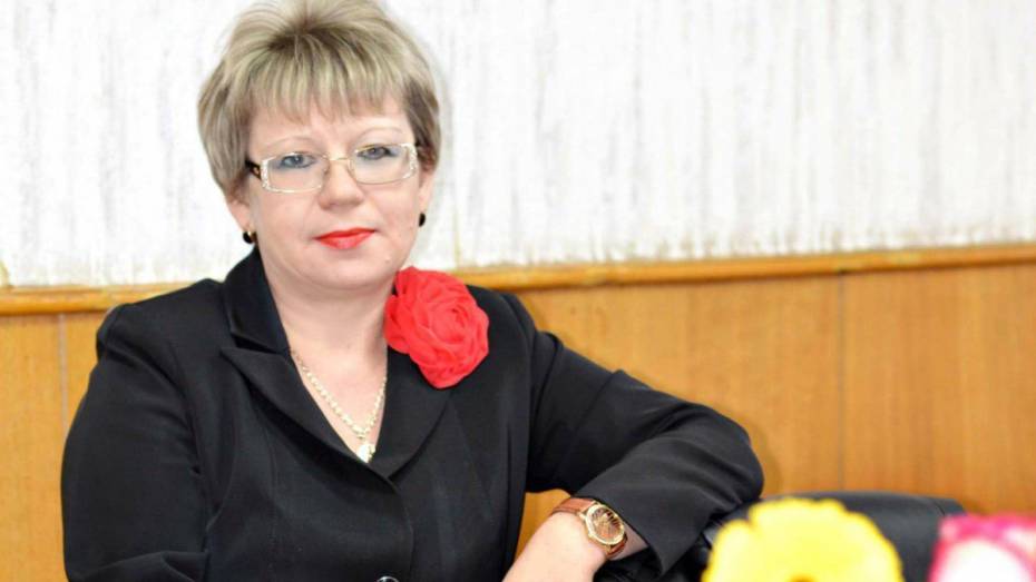 Глава администрации Семилукского района подала в отставку