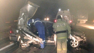 Под Воронежем при столкновении Hyundai и «КамАЗа» погибла женщина и ранены 5 человек