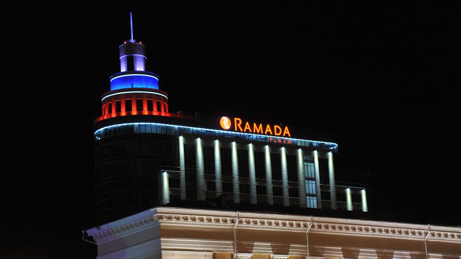 Два отеля в центре Воронежа выставили на продажу за 975 млн рублей