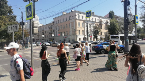 В Воронеже отключились светофоры на перекрестках возле площади Ленина