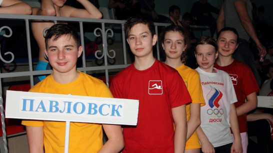 Павловские пловцы завоевали 2 «золота» на Х межмуниципальных соревнованиях