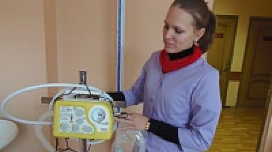 Верхнемамонская районная больница приобрела аппарат искусственной вентиляции легких 