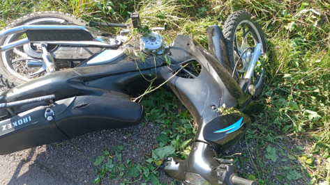 В Воронежской области 48-летний мужчина разбился насмерть на мотоцикле