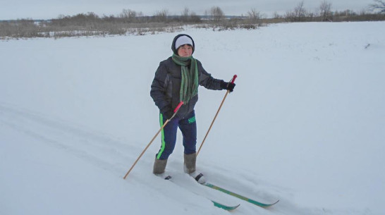 В новохоперском селе 57-летняя пенсионерка сделала из огорода лыжню