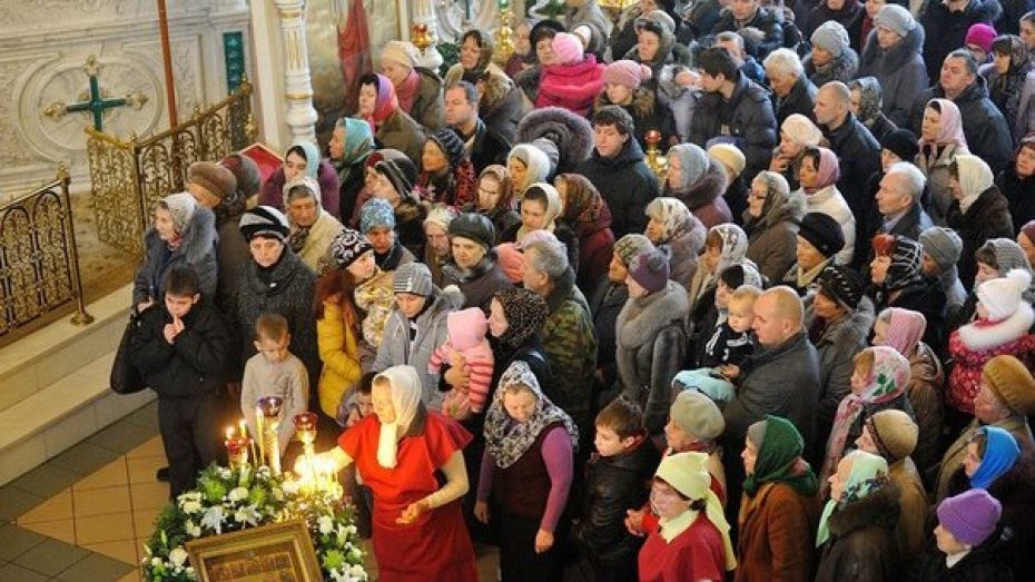 В Воронеж привезут мощи святых Киприана и Иустины 