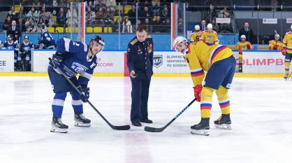 Герой России Иван Редкокашин вбросил шайбу в матче воронежского «Бурана»