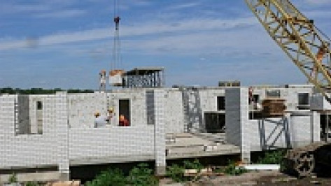 В Рамони начато строительство многоквартирного дома для переселенцев из ветхого и аварийного жилья