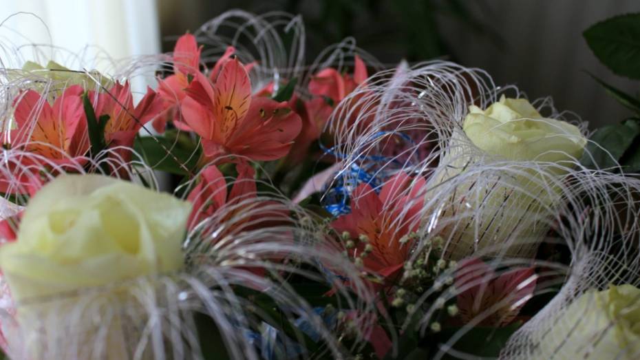 Воронежские мужчины потратят до 800 рублей на цветы к 8 Марта