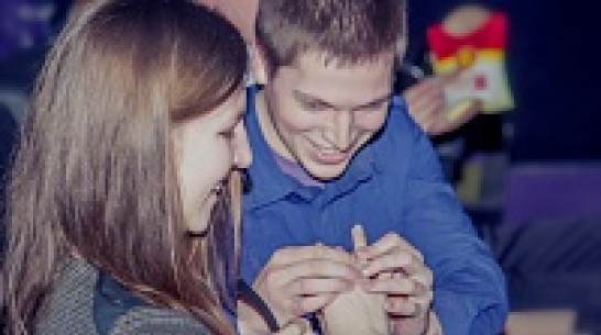 Воронежец сделал предложение любимой в кинотеатре