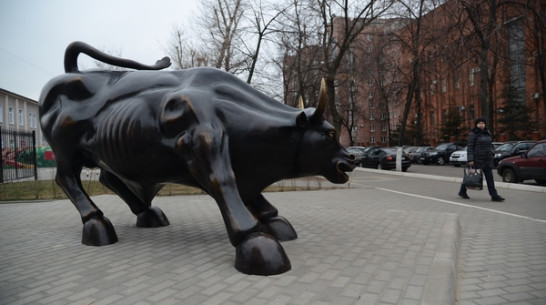 На пешеходной улице Воронежа появился памятник быку