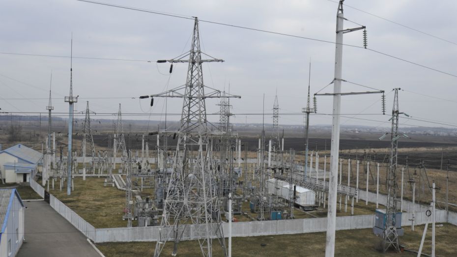 Воронежский энергетик ответит в суде за взятки от бизнесменов на 1 млн рублей