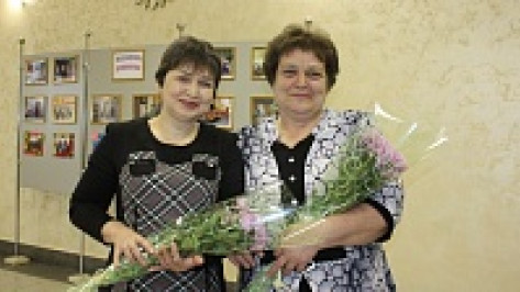 Хохольским рукодельницам присвоили почетное звание «Народный мастер Воронежской области» 