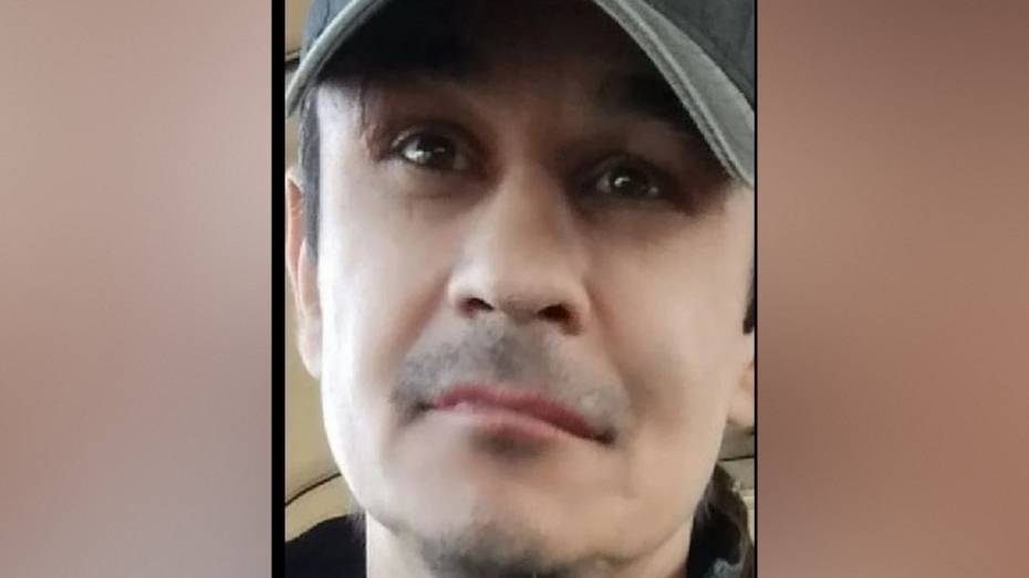 В Воронеже объявили поиски 48-летнего кареглазого мужчины