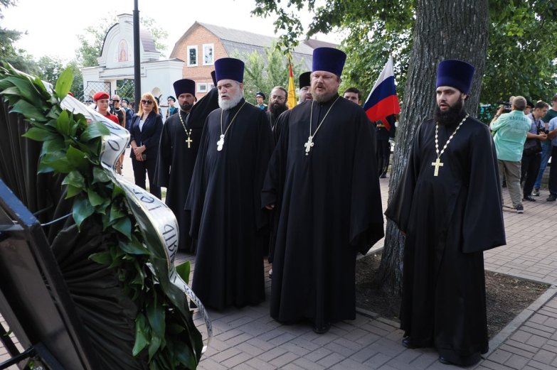 На воронежском Терновом кладбище почтили память воинов, погибших в Первой мировой войне