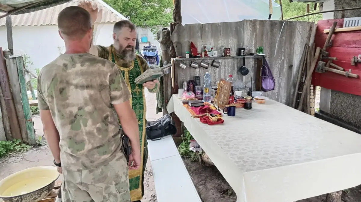 Причащаться приходили отделениями». Воронежский священник месяц провел в  зоне СВО