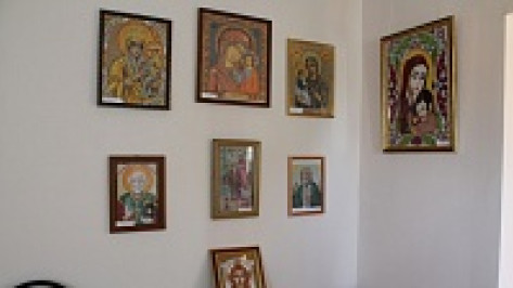 В хохольском музее «Мастера» открылась выставка вышитых бисером икон «Прикосновение к чуду»