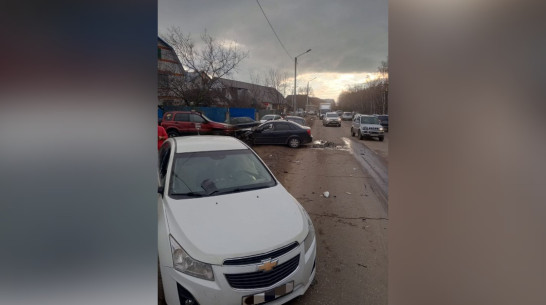 Пьяный водитель устроил массовое ДТП с пострадавшим в Воронеже