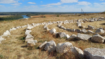 У въезда в село Костенки появился новый туристический объект