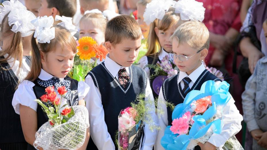 В Воронеже в школы отправятся почти 10 тыс первоклассников