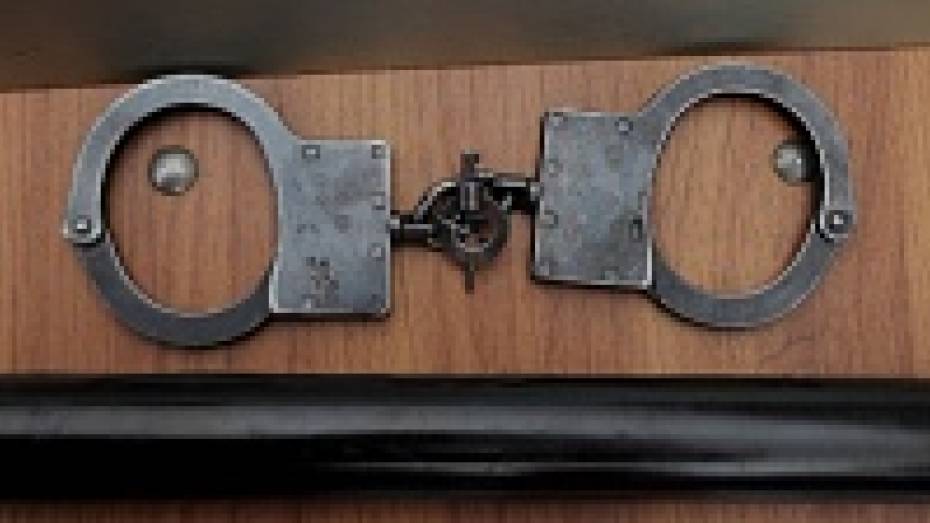 Воронежские полицейские задержали женщину с партией героина на 125 тыс рублей