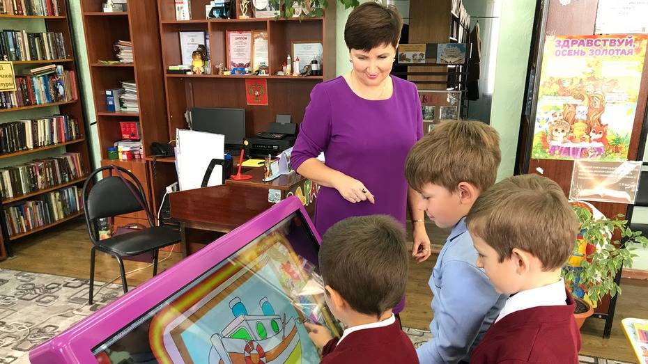 Библиотека в Ольховатском районе получила 490 тыс рублей на развитие детской студии
