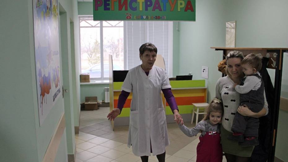 В Подгоренском районе отремонтировали детскую поликлинику