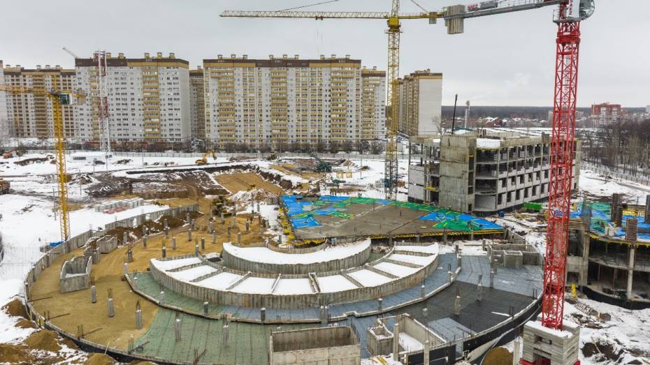 Воронежский губернатор показал снимки с места строительства мегашколы на Московском проспекте