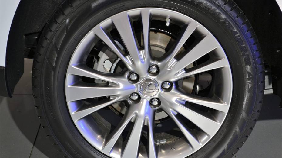 Желание произвести впечатление на девушку может обернуться для воронежца 5 годами колонии